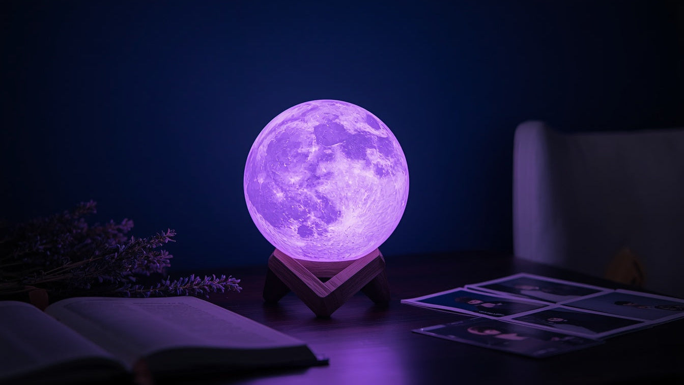 The Sanctuary Lamp — 3D Moon Light